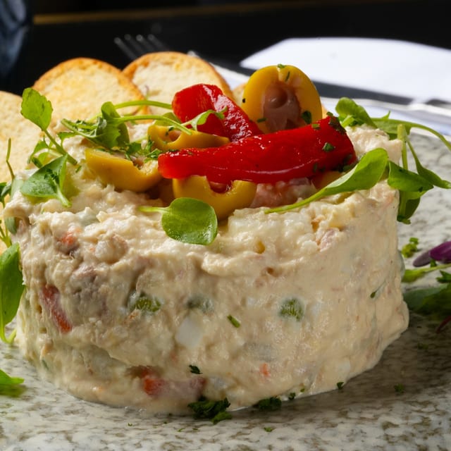 Ensaladilla Rusa.