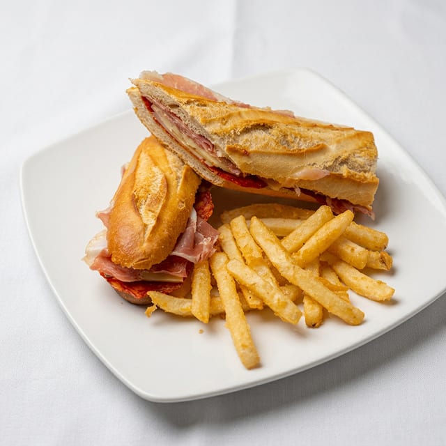 Bocata De Queso Manchego.