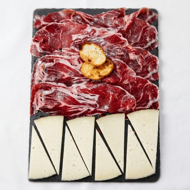 Queso Manchego & Jamon Serrano.